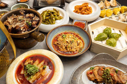 Image of Chi Restaurant & Bar ๆฃ้คๅ
&้
ๅง