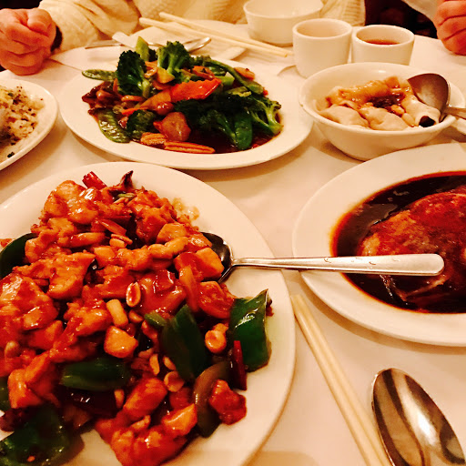 Image of Wu Liang Ye
